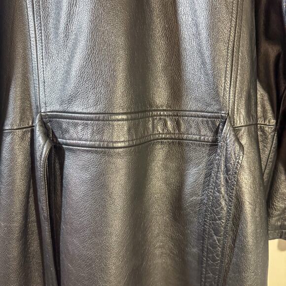 Middlebrook Park Black Leather Coat | Belted Matrix-Style Trench Jacket (Size L) - Picture 8 of 10